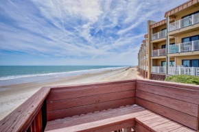 2BR 1BA Beachfront Condo POOL VIEWS Sleeps 4